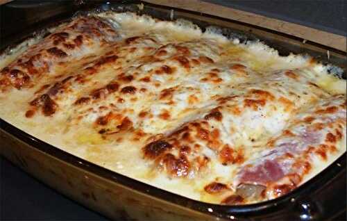 Gratin d'endives au jambon et à la sauce béchamel