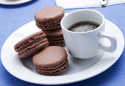 Macarons au chocolat noir inratables avec Thermomix