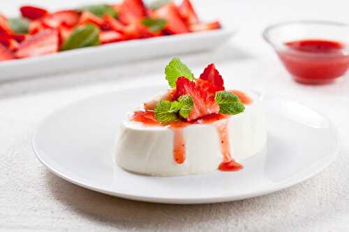 Panna cotta au coulis de fraise