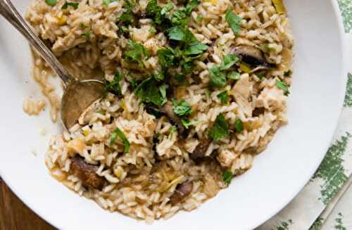 Poêlée de riz aux poireaux, champignons et poulet