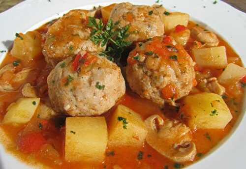 Ragoût de boulettes de viande aux légumes