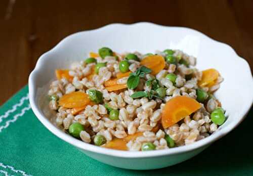 Salade d'orge aux légumes légère