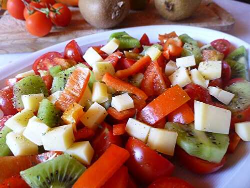 Salade de kiwi et tomate