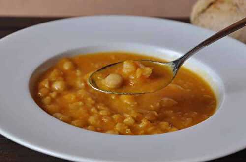 Soupe de pois chiches aux crevettes