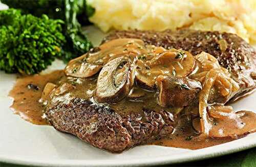 Steak de boeuf aux champignons de paris