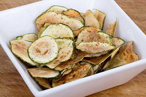 Vous allez adorer ces chips de courgette au four