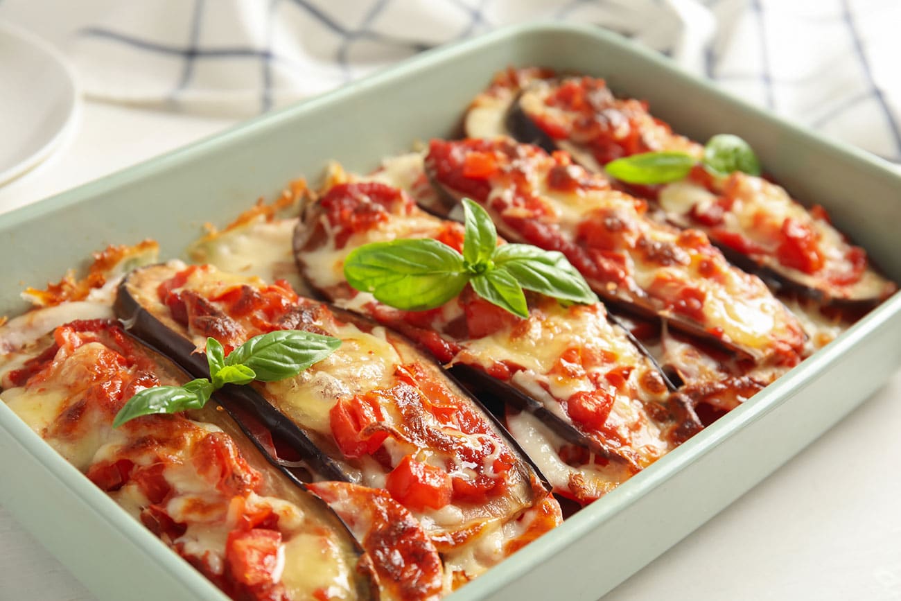 Délicieux plat méditerranéen : Gratin d'aubergines à la mozzarella et tomate