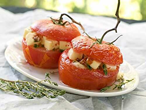 Savourez la Simplicité : Tomates farcies au fromage et herbes