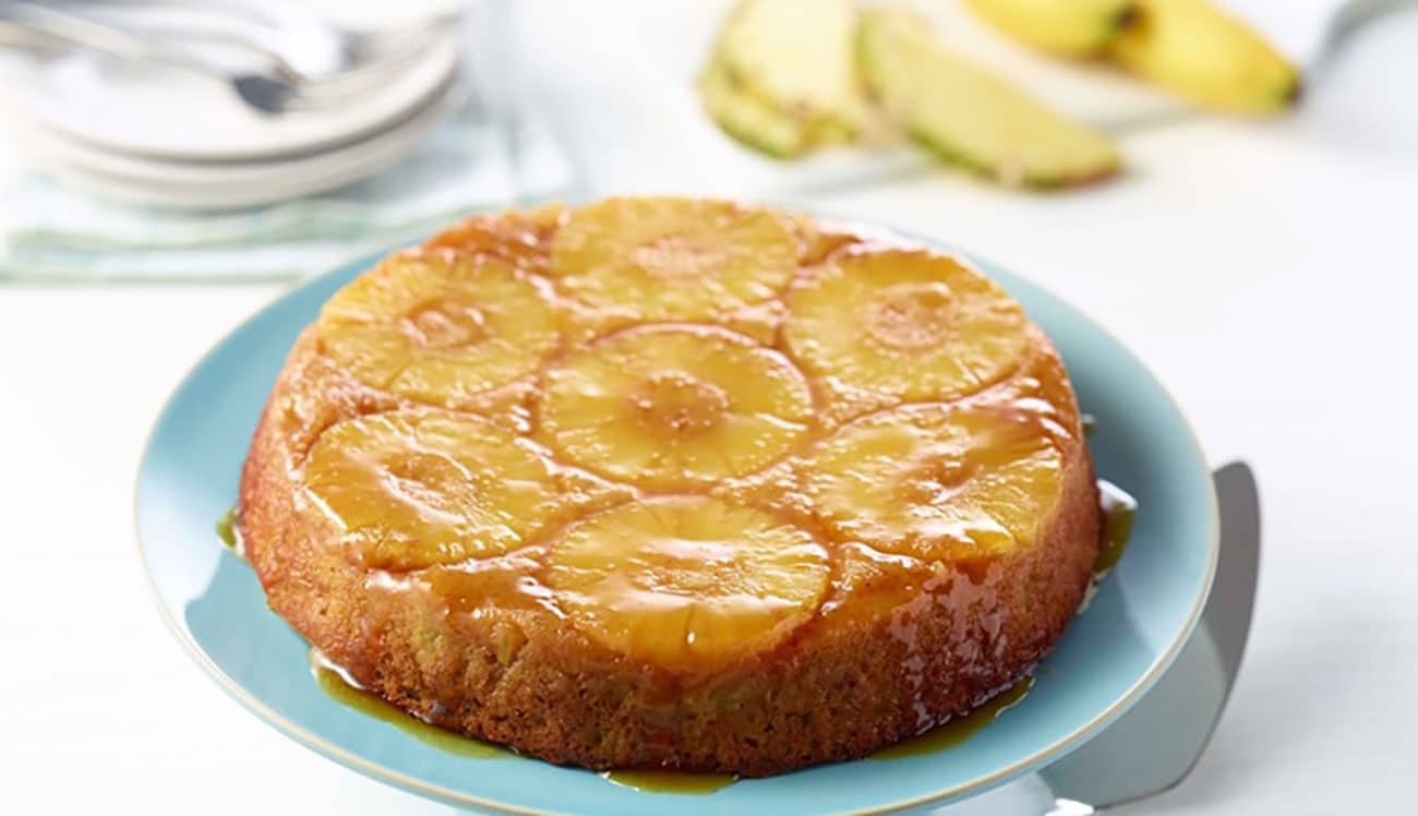 Épatez vos invités avec ce gâteau à l'ananas léger et fondant