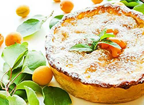 Sucrée, acidulée et crémeuse : La tarte à l'abricot et au fromage