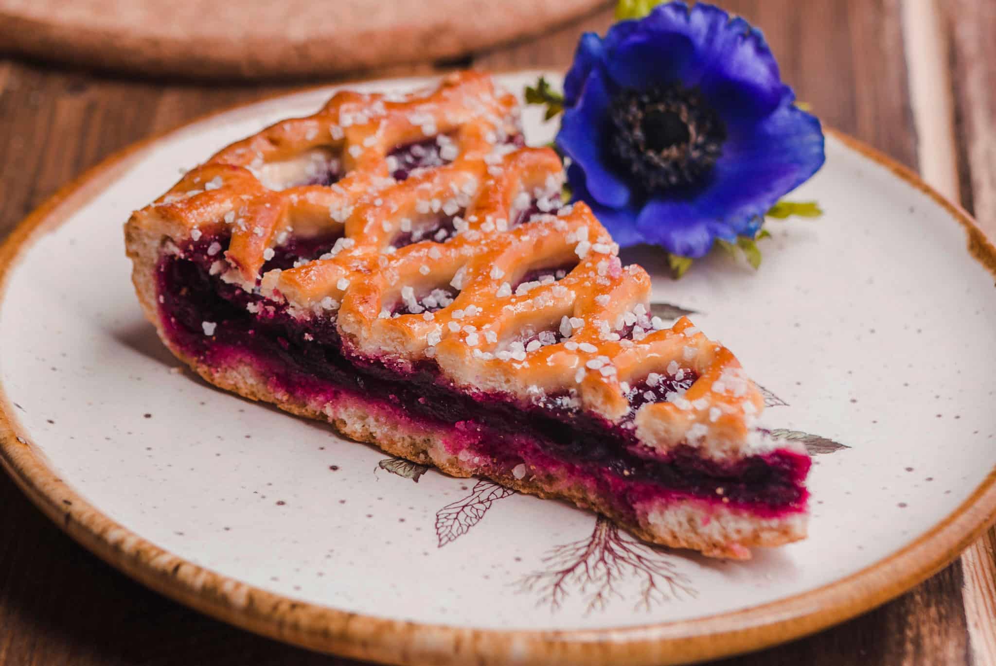 Découvrez la Douceur de la Tarte Amandine au Cassis