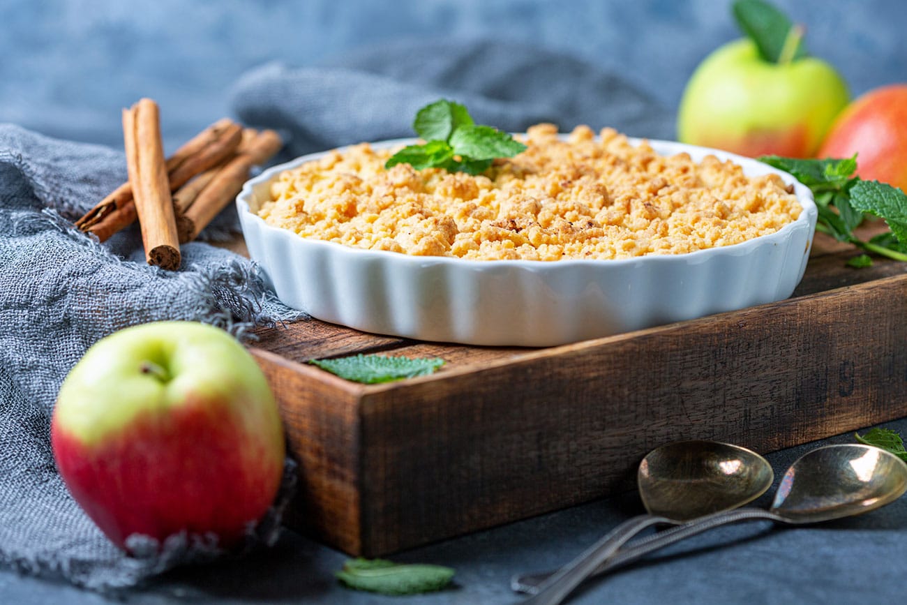 Crumble de Pomme et Raisin au Fromage Blanc : La Recette Gourmande qui Fait Sensation !