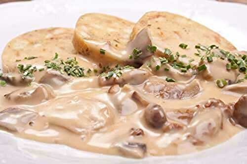 Maîtrisez l'Art de la Blanquette de Poulet aux Champignons