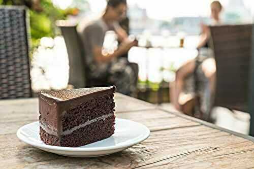 Célébrez Noël avec ce gâteau au chocolat : La Recette Parfaite de Dessert de Noël