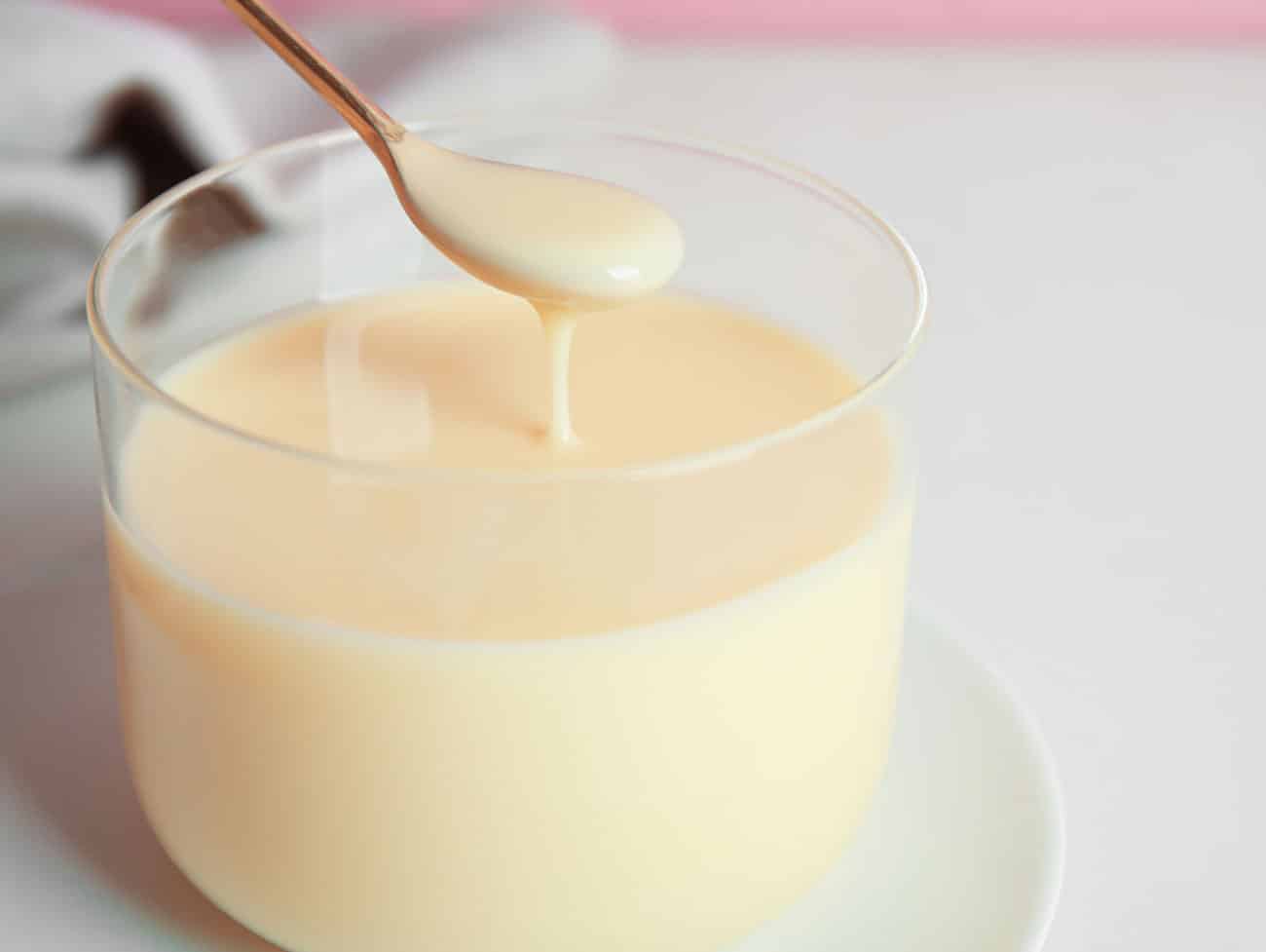 Crème de la Crème : Maîtrisez l'Art de la Parfaite Crème Pâtissière !