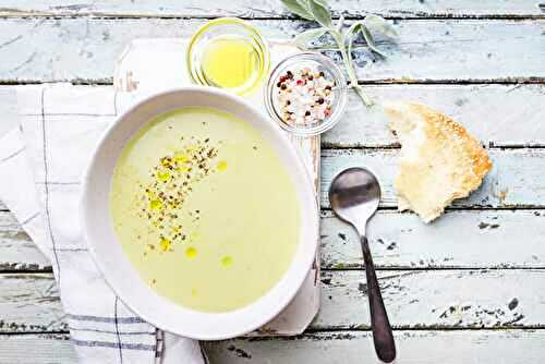 Recette de Soupe d'Endive Facile et Délicieuse