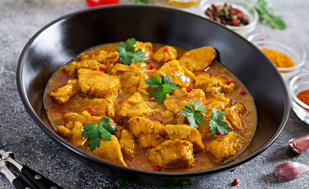 Recette Authentique de Curry de Poulet Thaï