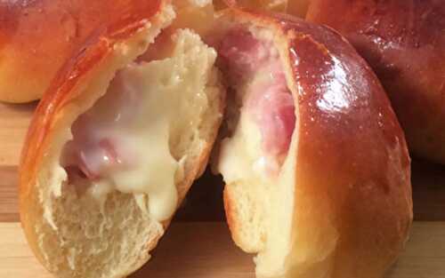 Buns Farcis au Jambon et Fromage