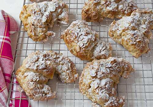 Croissants fourrés à la crème d'amande au Thermomix