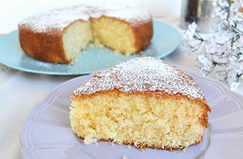 Gâteau rapide aux 7 pots avec Thermomix