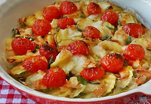 Gratin léger aux pommes de terre / courgettes et tomates cerises - Plat et Recette