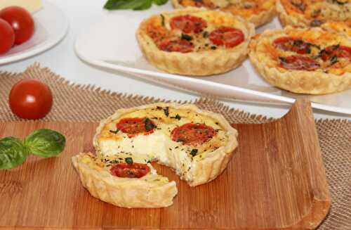 Mini-quiches aux tomates cerises et fromage au Thermomix - Plat et Recette
