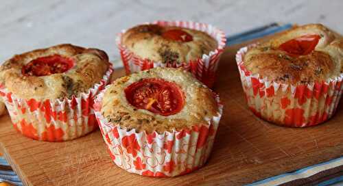 Muffins à la ricotta et aux tomates cerises avec Thermomix - Plat et Recette