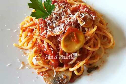 One Pot Pasta Tomates et Champignons - Plat et Recette