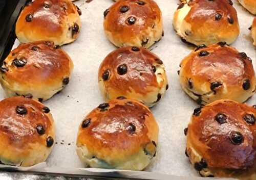 Petites Brioches Légères aux Pépites de Chocolat