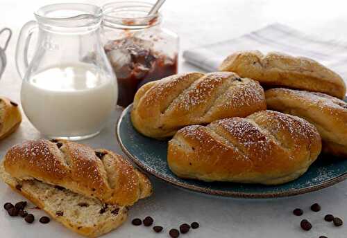 Petits Pains au Lait aux Pépites de Chocolat avec Thermomix