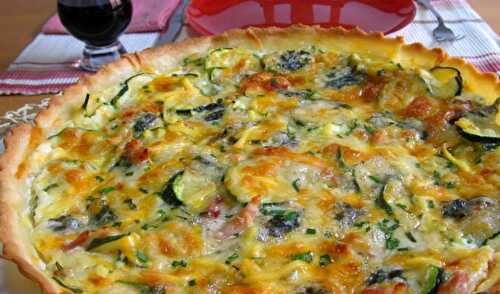 Quiche aux courgettes, oignons et lardons