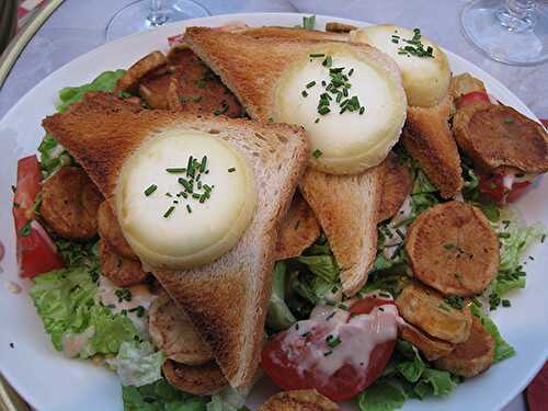 Salade de chèvre chaud