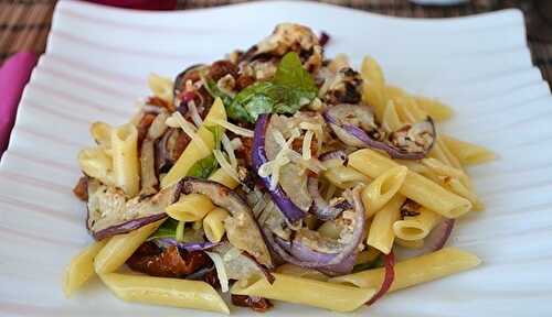 Salade de pâtes à l'aubergine