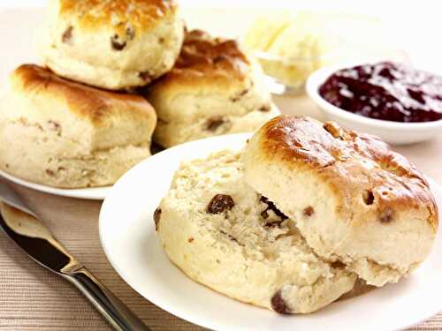 Scones aux Raisins Secs Faciles