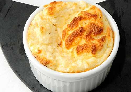 Soufflé Léger au Fromage Frais Ail et Fines Herbes