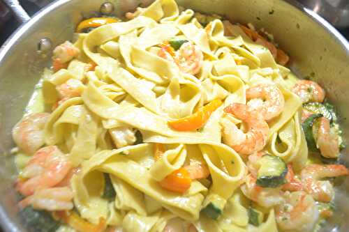 Tagliatelles aux courgettes et crevettes légères