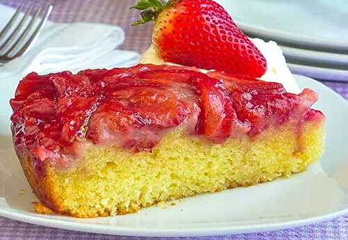 Gâteau Renversé aux Fraises