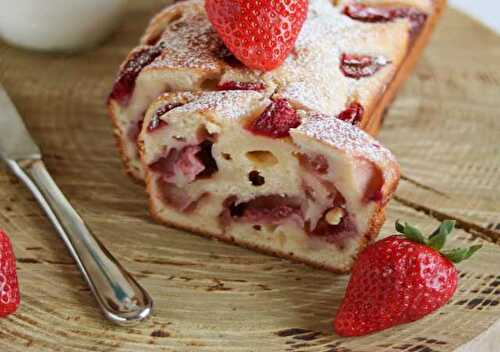 Cake au Fromage Blanc et Fraises