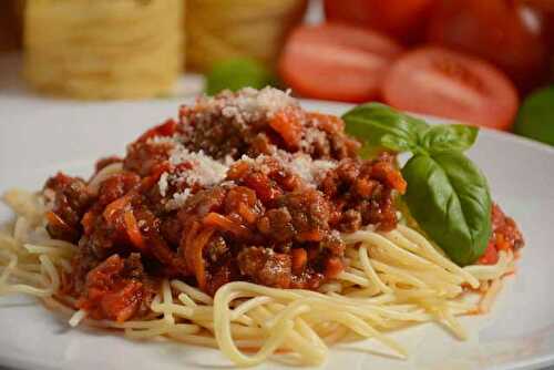 Spaghettis à la Sauce Bolognaise