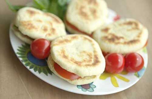 Petits Pains Moelleux au Fromage Blanc