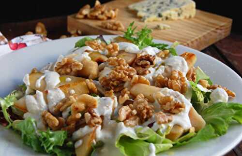 Salade Tiède aux Poires et Fromage Bleu