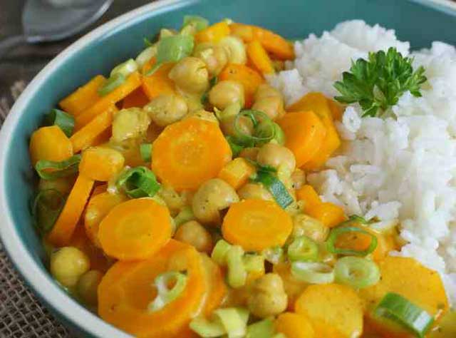 Curry de Pois Chiches et Carottes