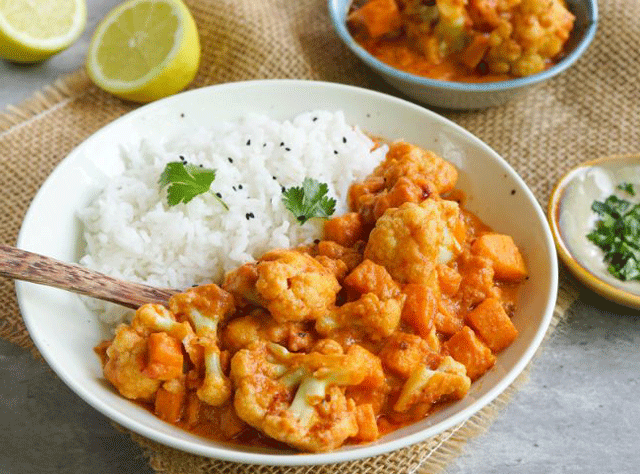 Curry de Chou-Fleur au Lait de Coco