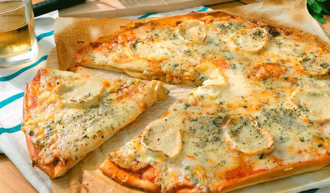 Pizza Légère aux 4 Fromages WW