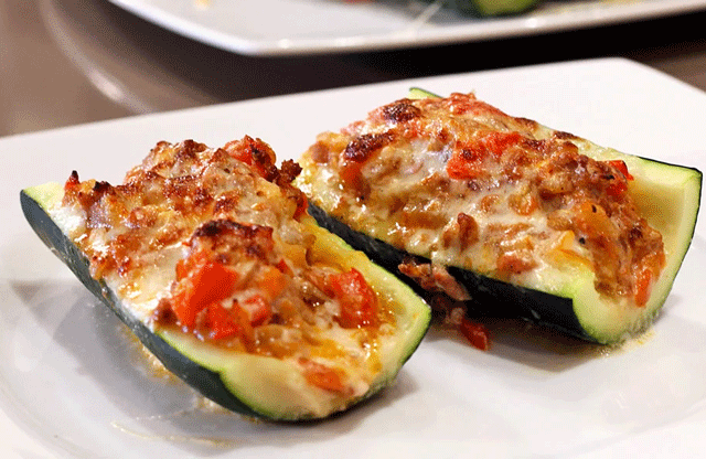 Courgettes Farcies à la Viande Hachée et Tomates WW