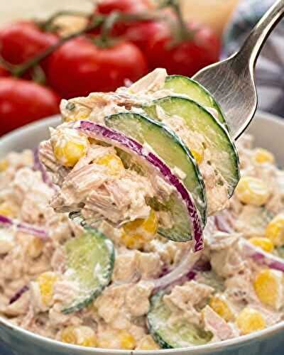 Salade fraîche concombre thon et fromage frais