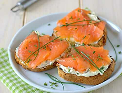 Bruschettas au Fromage Frais et Saumon Fumé