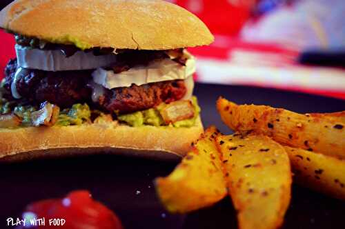 Burger Guacamole-Chèvre / Potatoes Maison