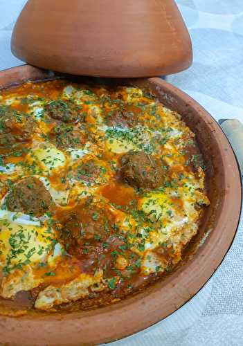 Tajine de Kefta aux oeufs