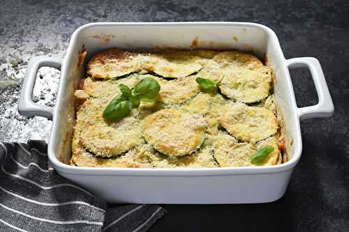 Gratin de courgettes à la sauce béchamel et parmesan